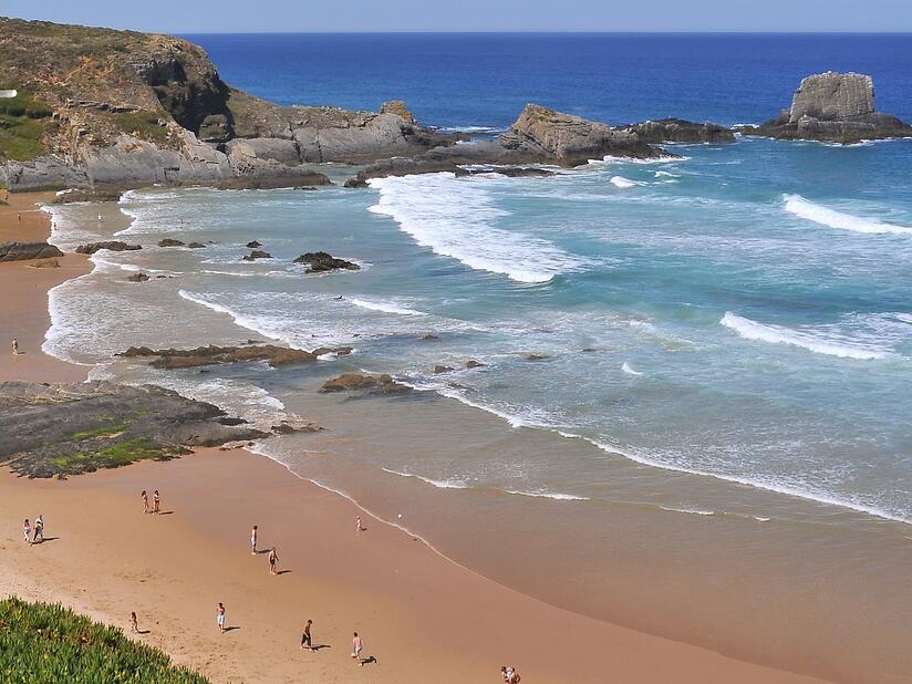 visit beach in Alentejo