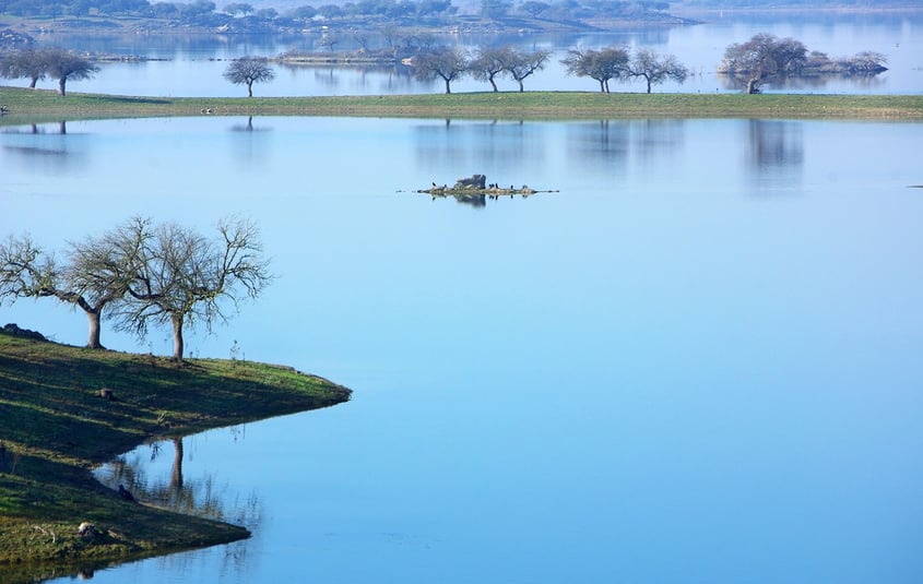 Alqueva-lake.jpg