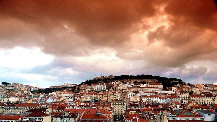 shopping in lisbon