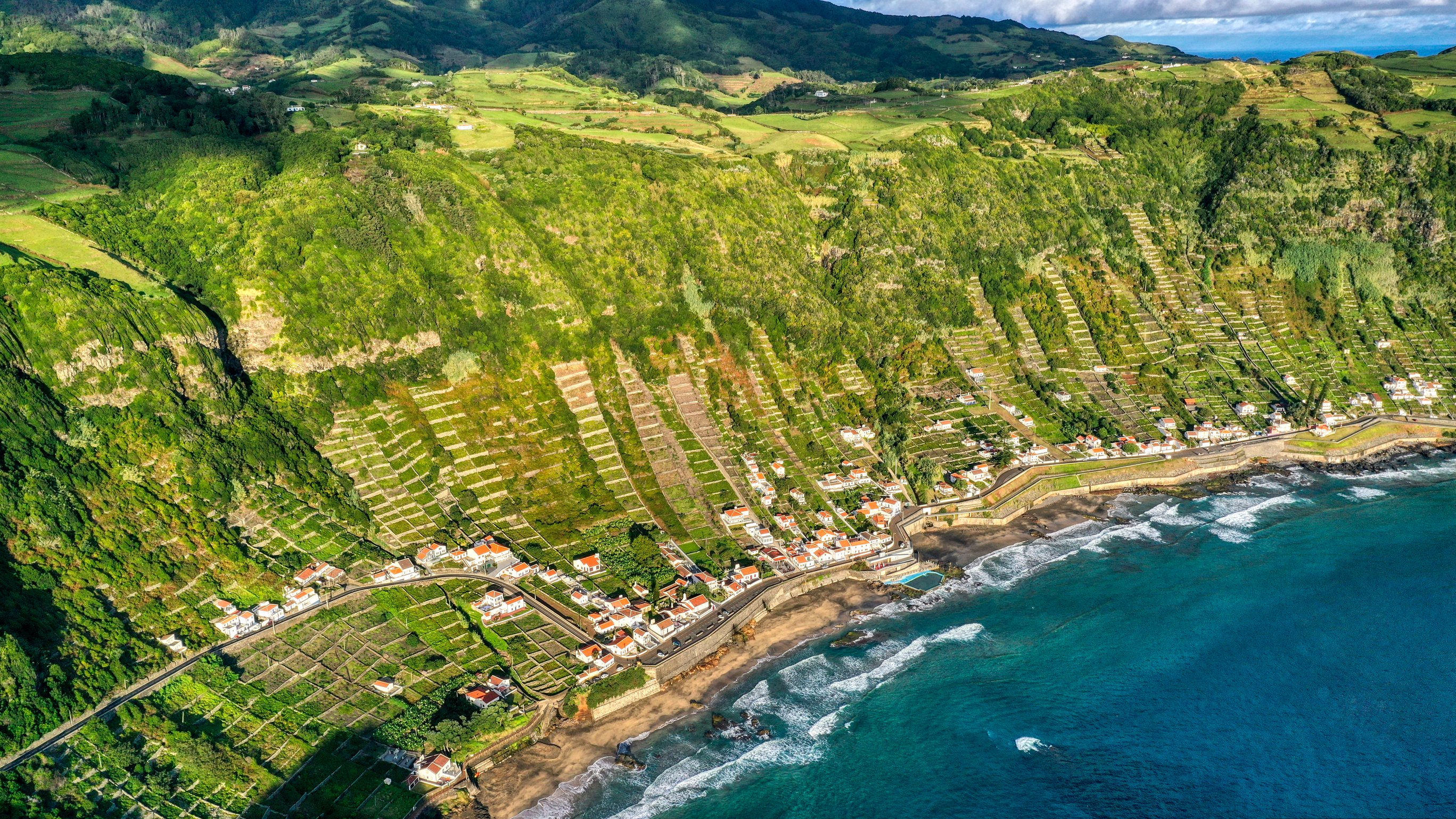 Exploring the Enchanting Azores Islands: Nature's Hidden Gem