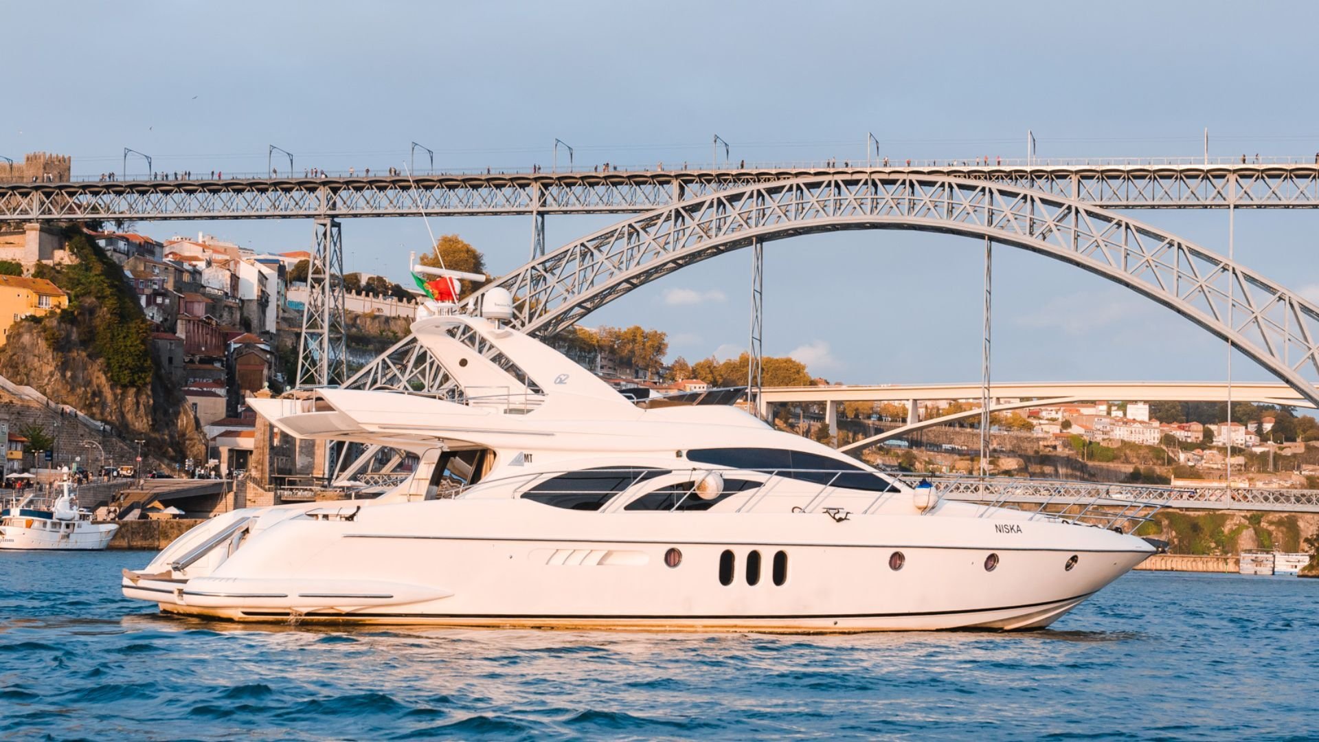 Private Yacht Cruise