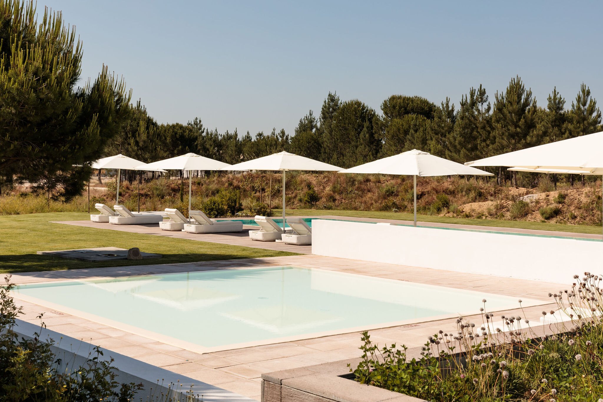 Dive In Glorious Hotel Pools For Summer Travel In Portugal3-1