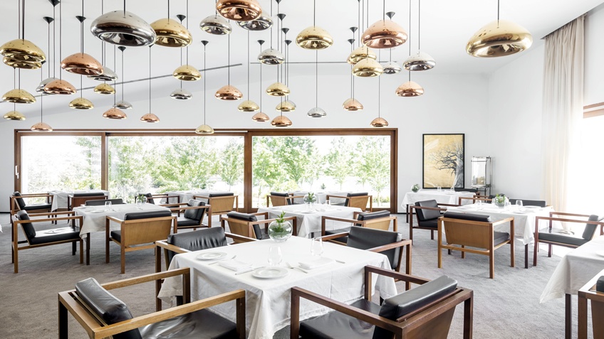 L'AND Vineyards Restaurant - Tom Dixon 1