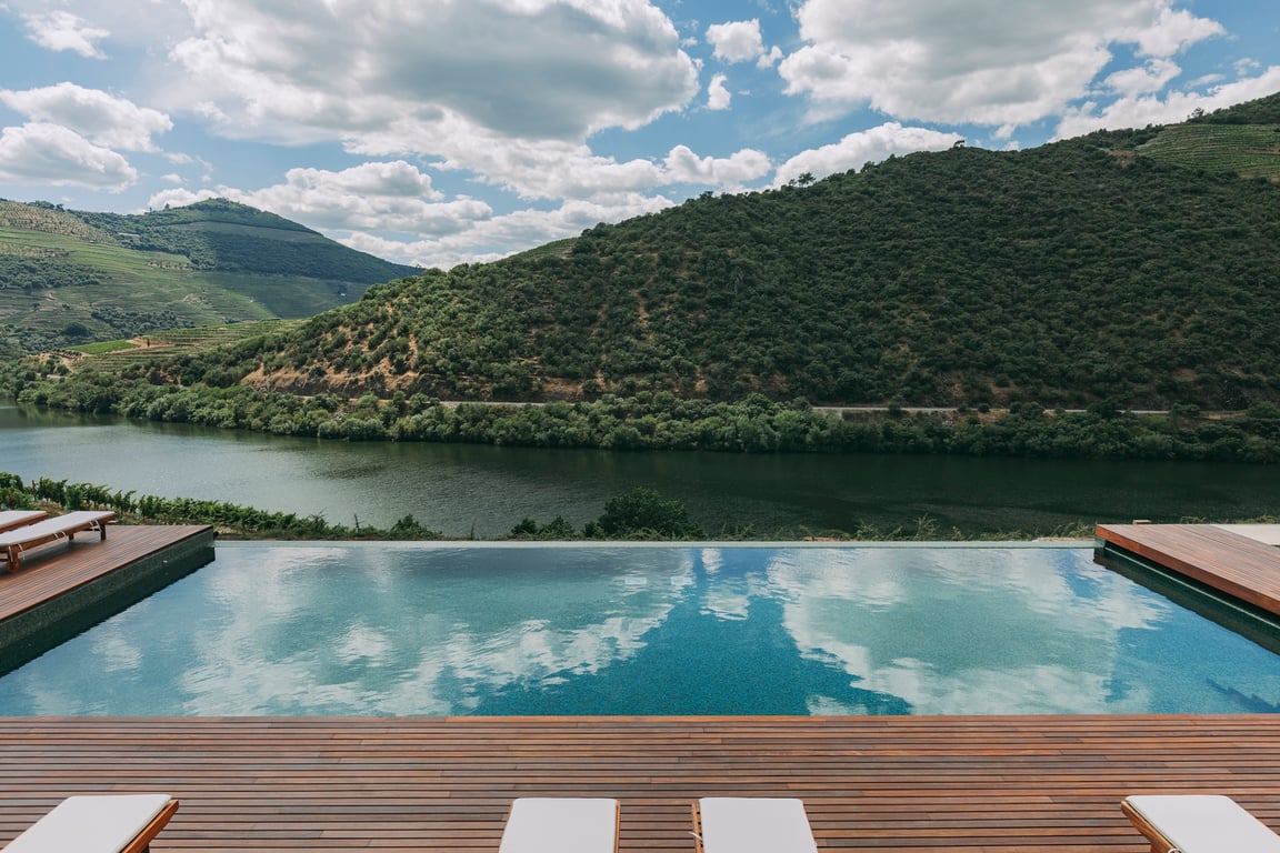 Explore the Douro Valley at its Best in Quinta De Ventozelo