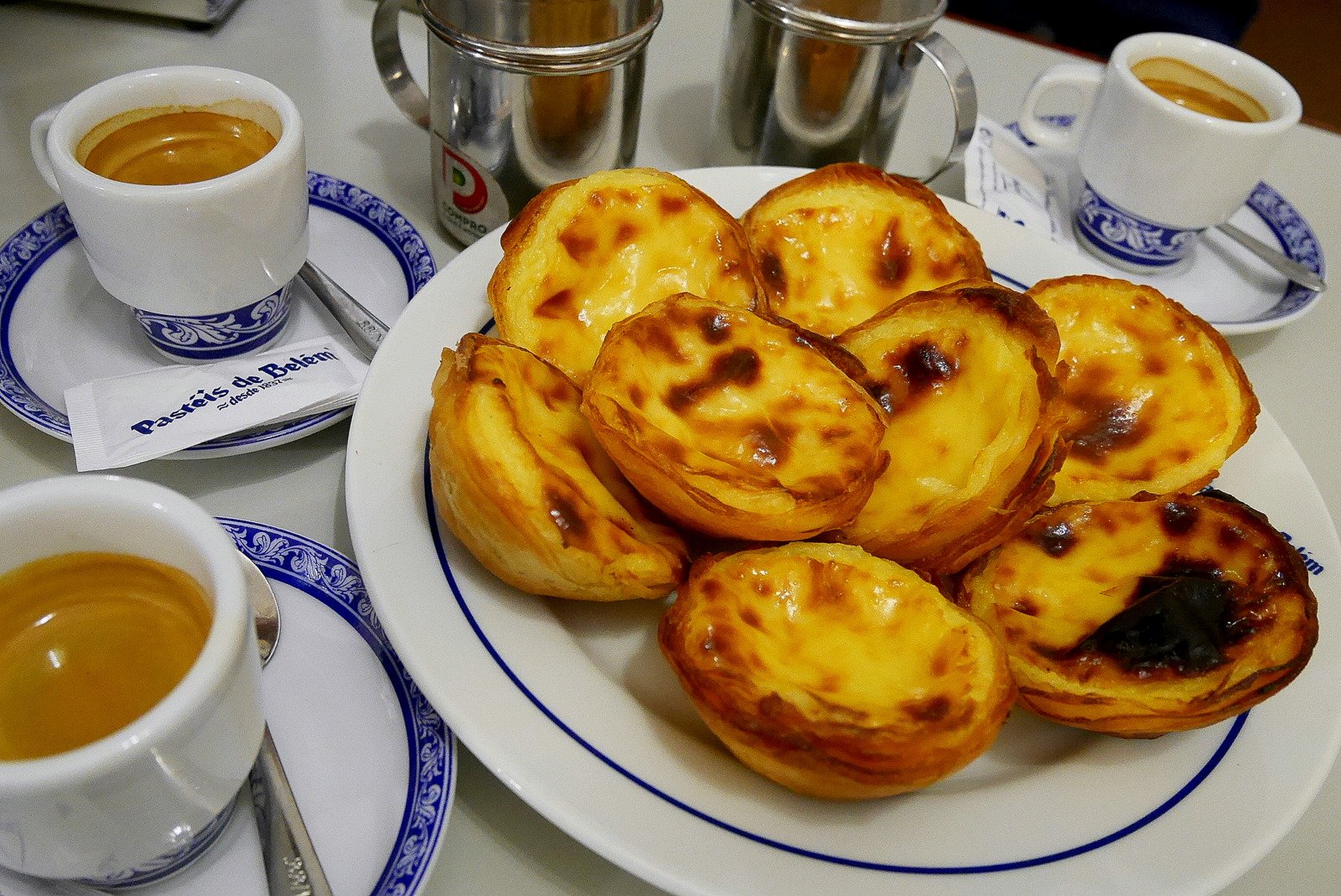 Lisboa-Pasteis-Belem-pastry-lisbon