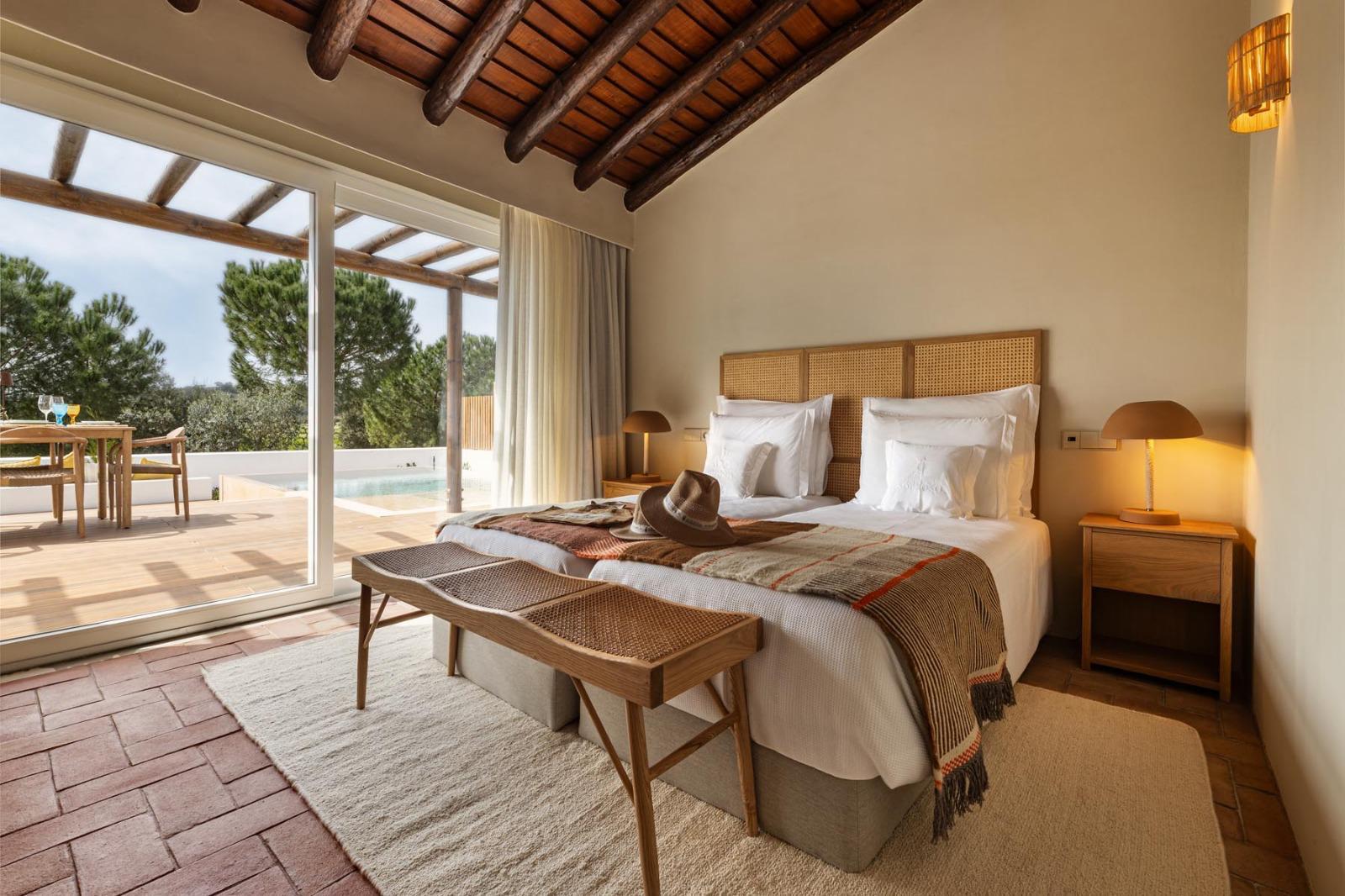 room at the Herdade do Sobroso's Villas