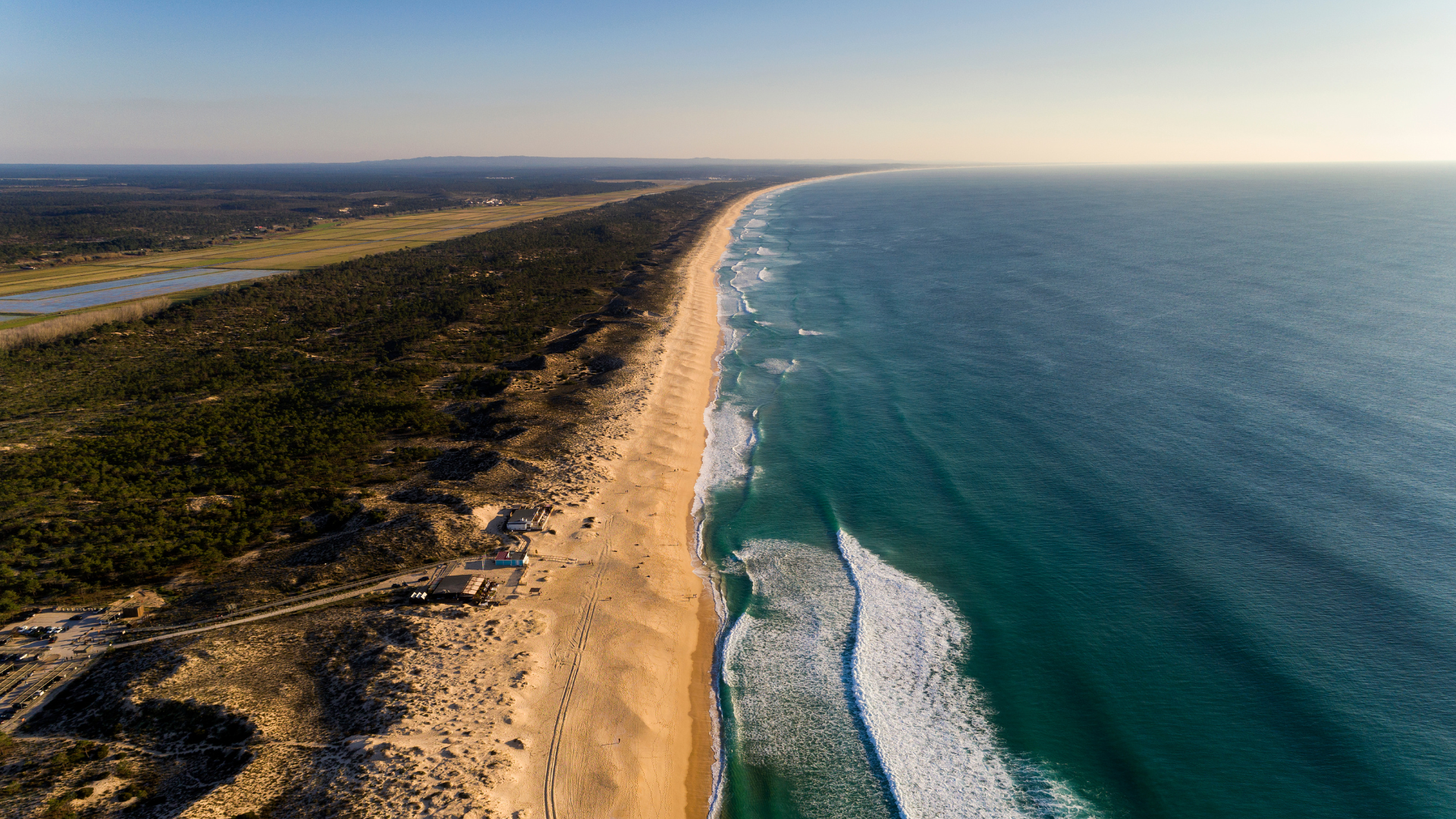 The 10 Best Beach Vacation Destinations in Portugal (13)