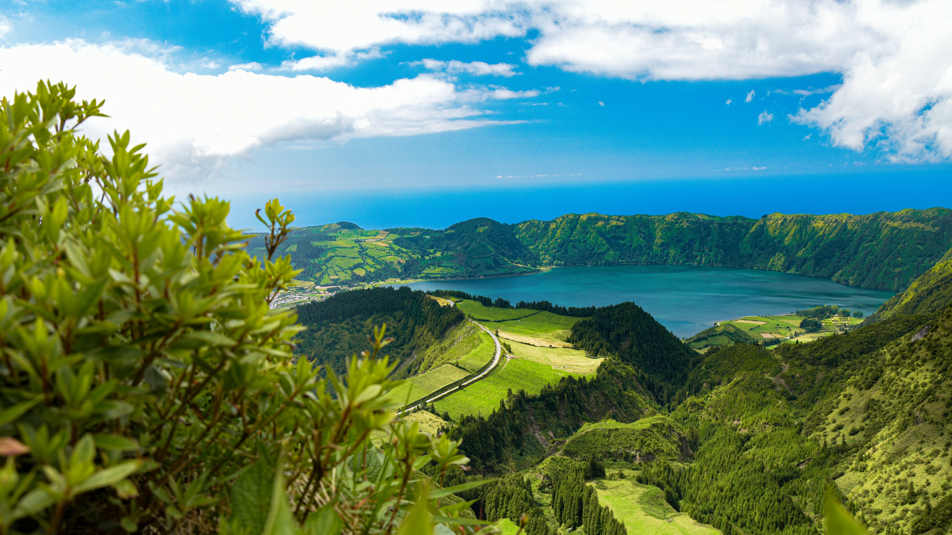 Exploring the Enchanting Azores Islands: Nature's Hidden Gem in the Atlantic
