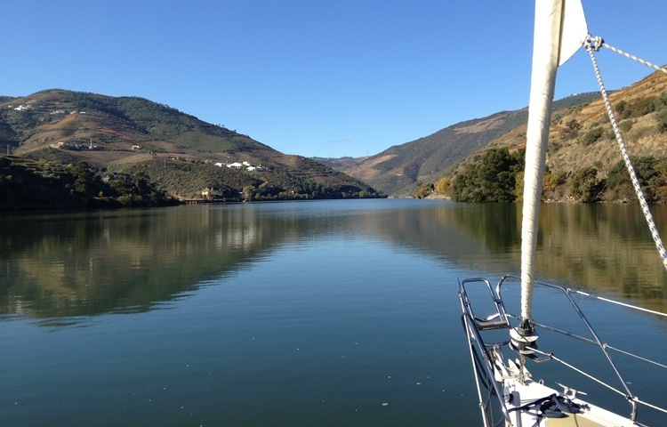 Douro Cruise in sailing boat.jpg