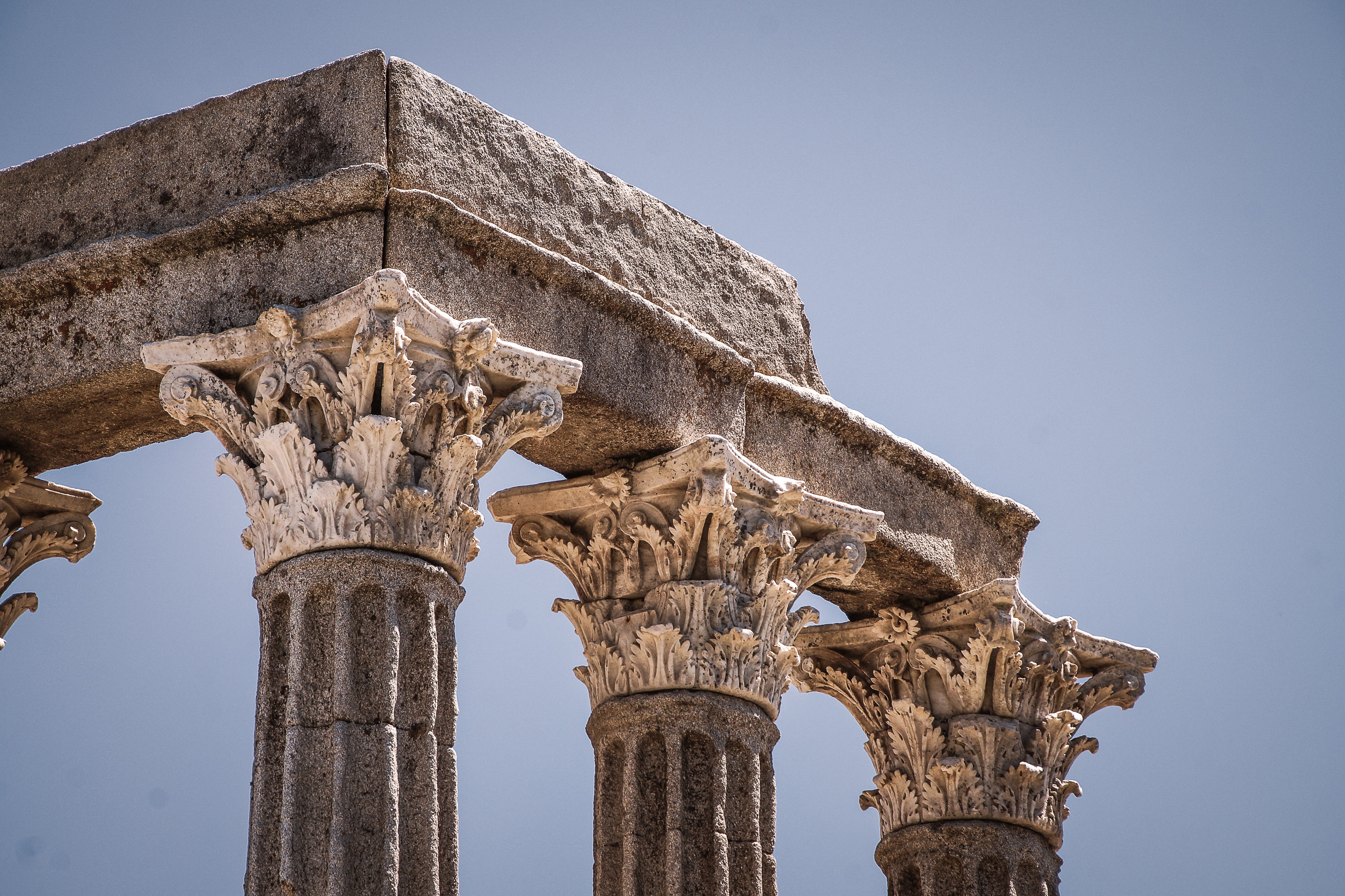 Panoramic view of Évora, a historic city in Portugal, featuring its charming cobblestone streets, well-preserved medieval architecture, and the iconic Temple of Diana, a Roman temple dating back to the 2nd century AD.