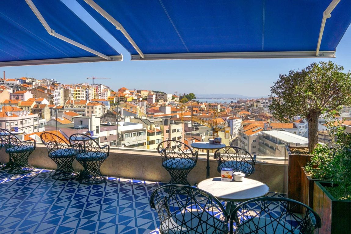 lisbon-rooftops-1150x766