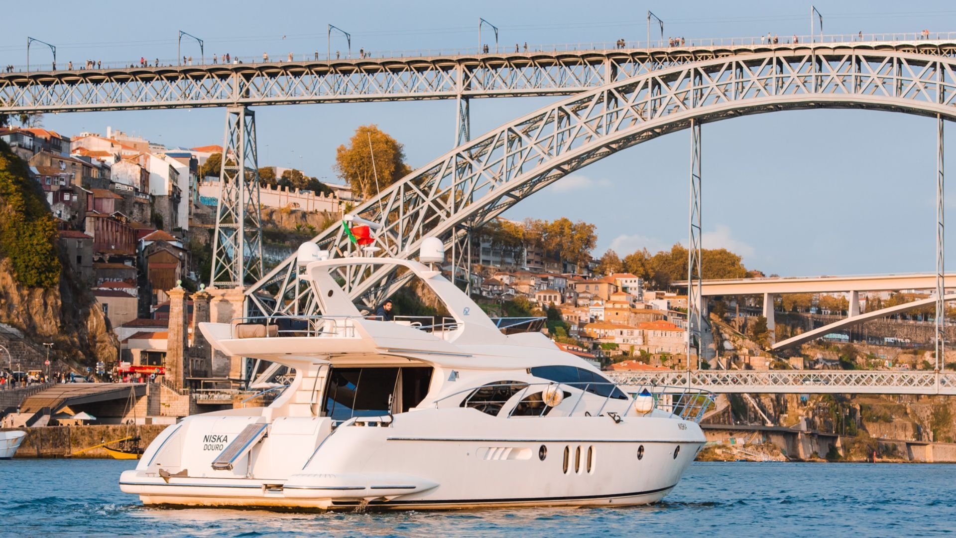 Private Yacht Niska - Douro