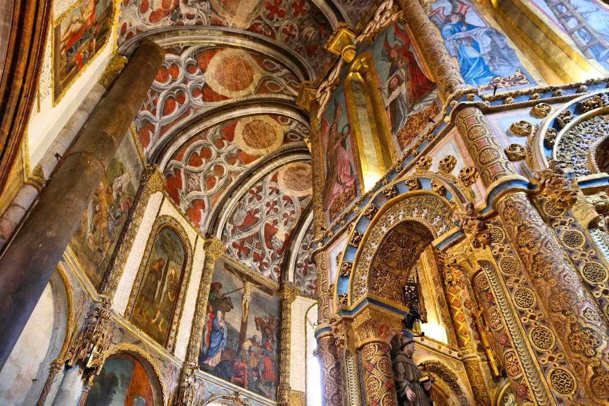 portugal-the-knights-templar-convento-interior-tomar
