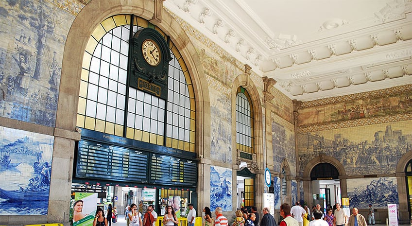 São Bento Railway Station