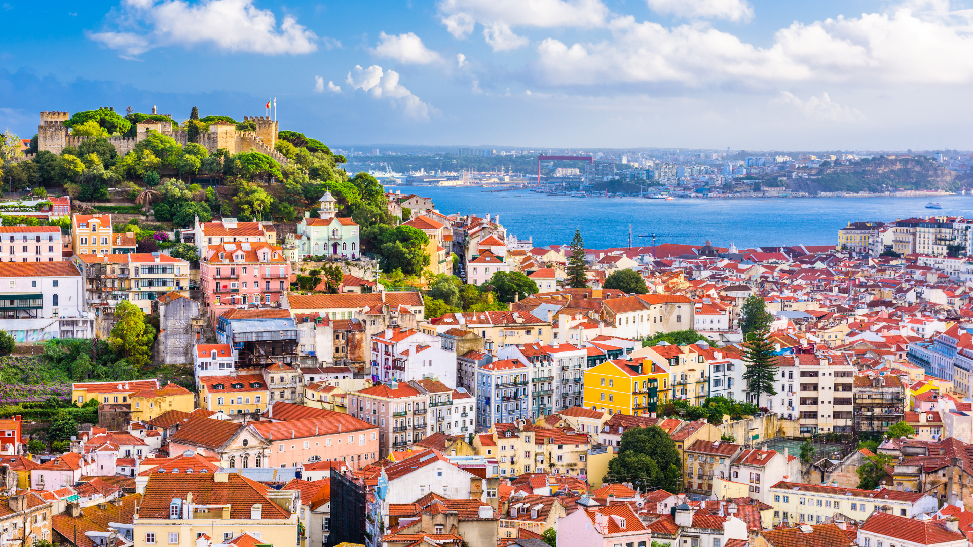 Lisbon Wine Travel Guide: 5 Hotels & 5 Restaurants