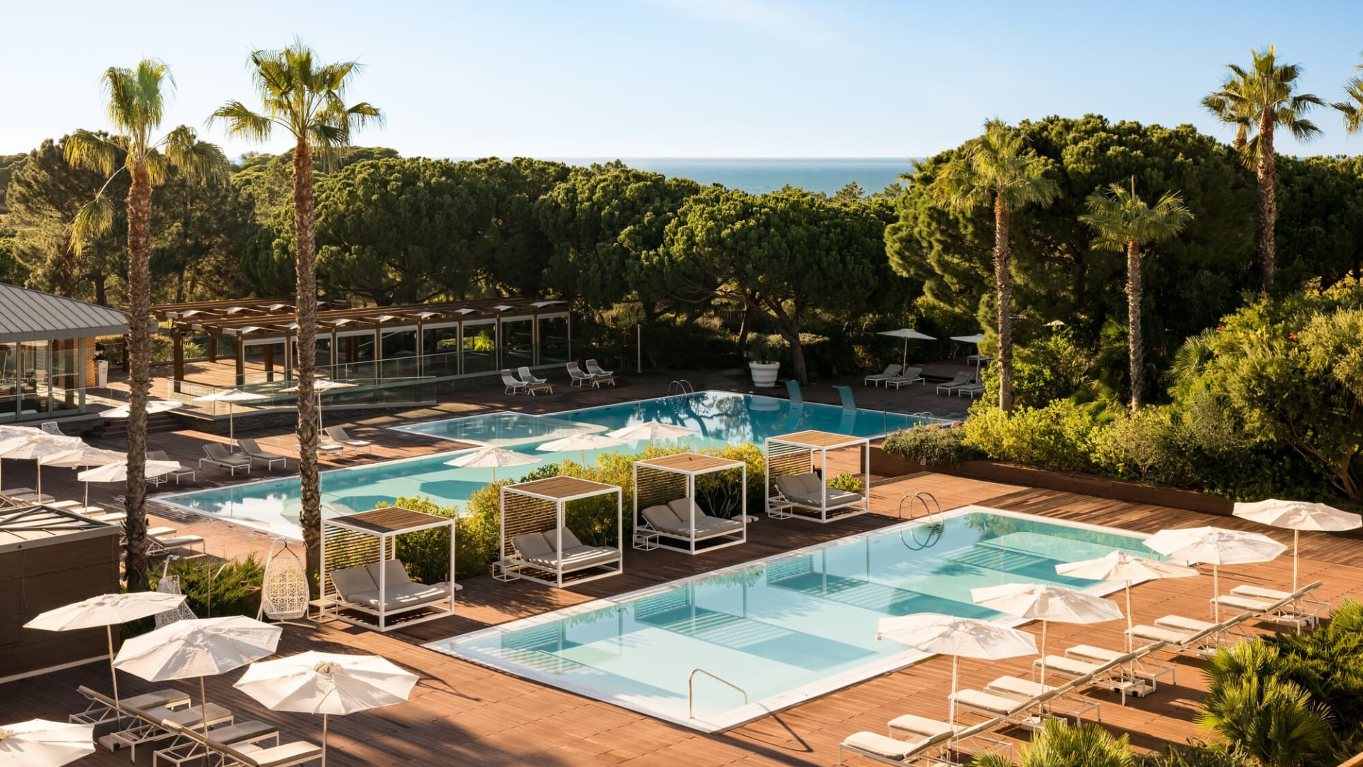 Algarve Travel Guide: The 5 Best Places to Eat, Stay &amp; Experience