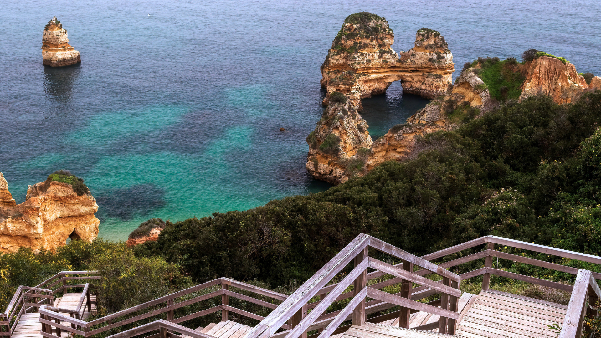 The Ultimate Travel Guide to Algarve, Portugal: Stress-Free Summer